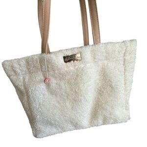 Wantable Sherpa fur style Elegant Cream Tote Bag nwt tan winter organizer